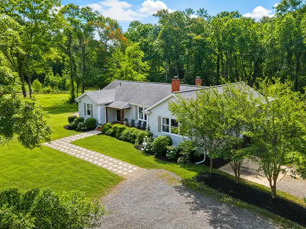 39 Stallings Road, Greenville, SC 29611