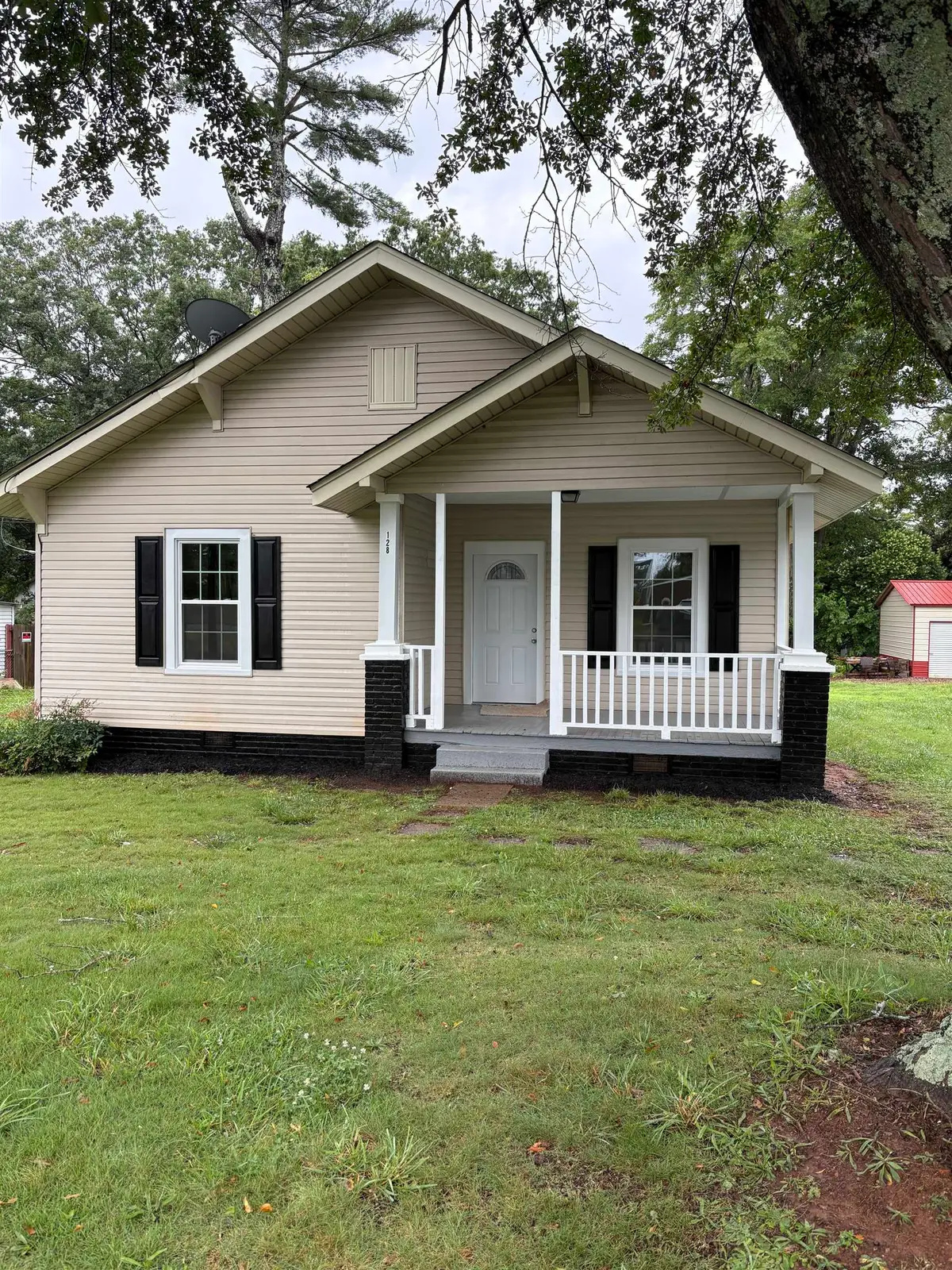 128 Hill Street, Wellford, SC 29385 - #1