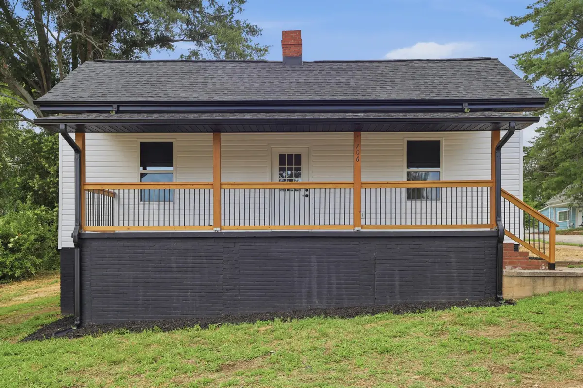 706 Gray St Street, Woodruff, SC 29388 - #1