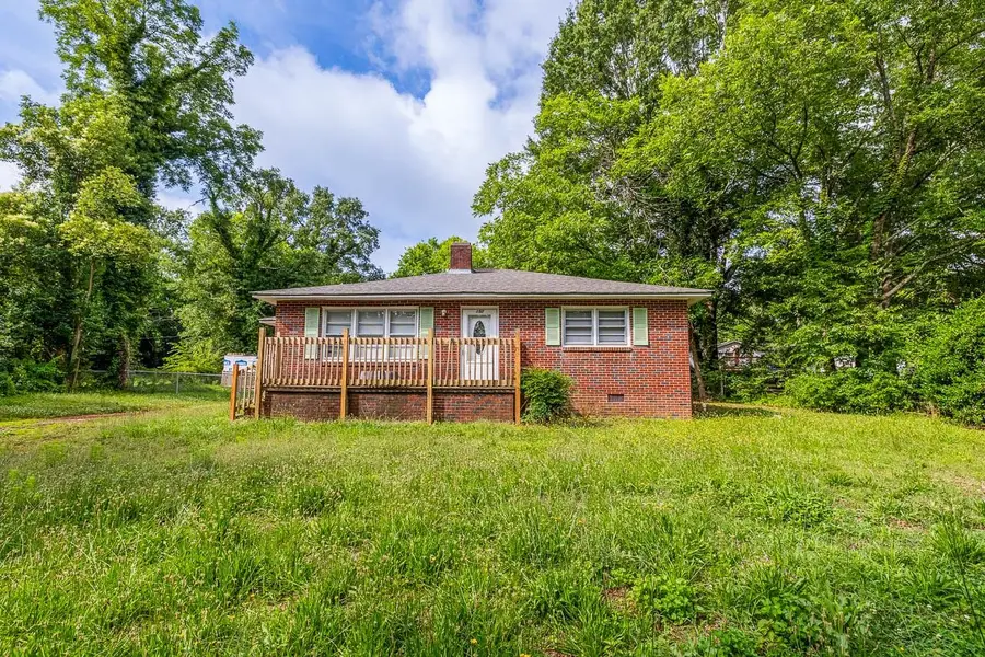 157 Hampton Street, Wellford, SC 29385 - #2