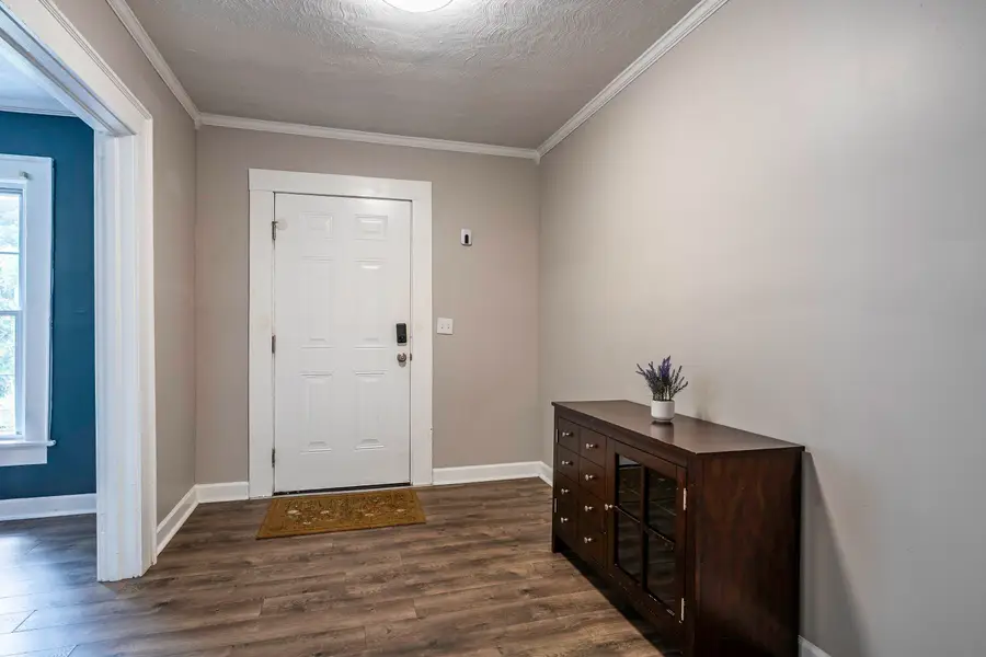 190 North Street, Wellford, SC 29385 - #2