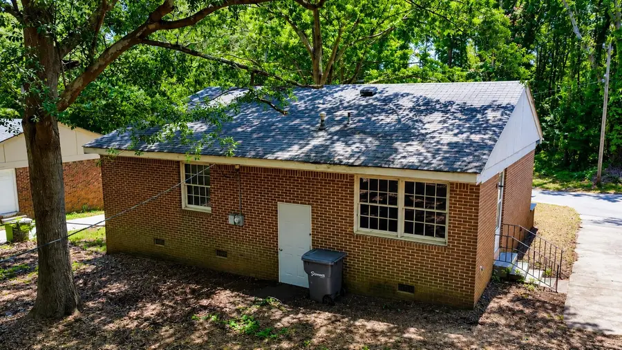 714 S Center Street, Spartanburg, SC 29301 - #3
