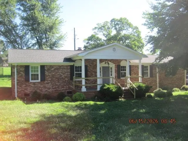 1661 Hanging Rock Road, Boiling Springs, SC 29316 - #1