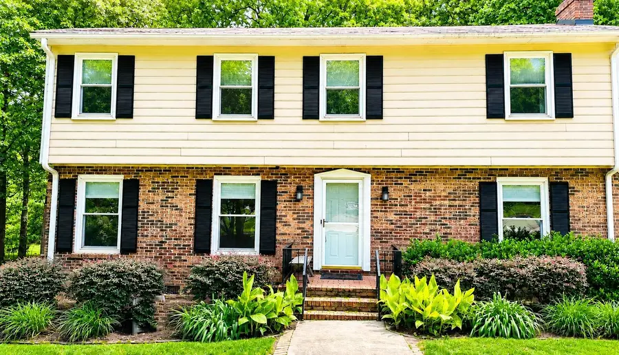 264 Heathwood Drive, Spartanburg, SC 29307 - #2