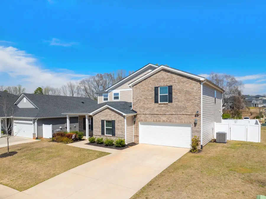 569 Laxton Road, Greer, SC 29651 - #3