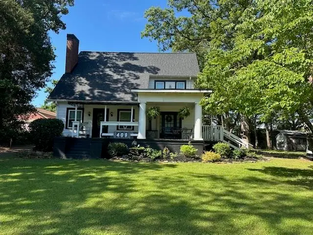 409 N Howard Avenue, Landrum, SC 29356 - #1