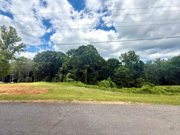 624 Pearson Town Road, Moore, SC 29369