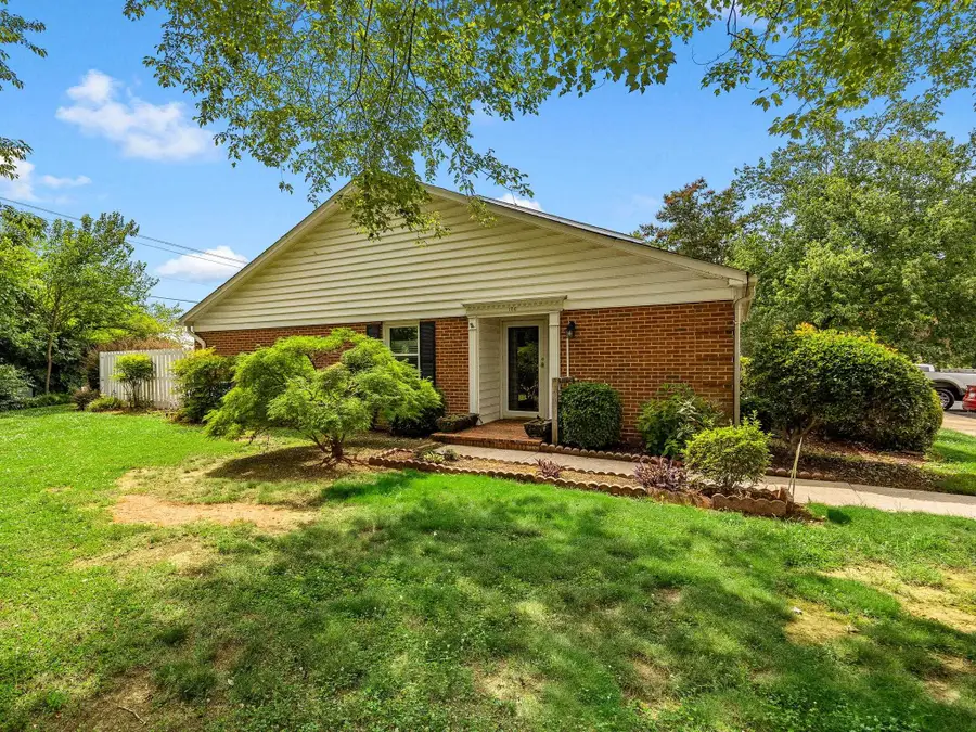 106 Buckstone Lane, Spartanburg, SC 29307 - #3