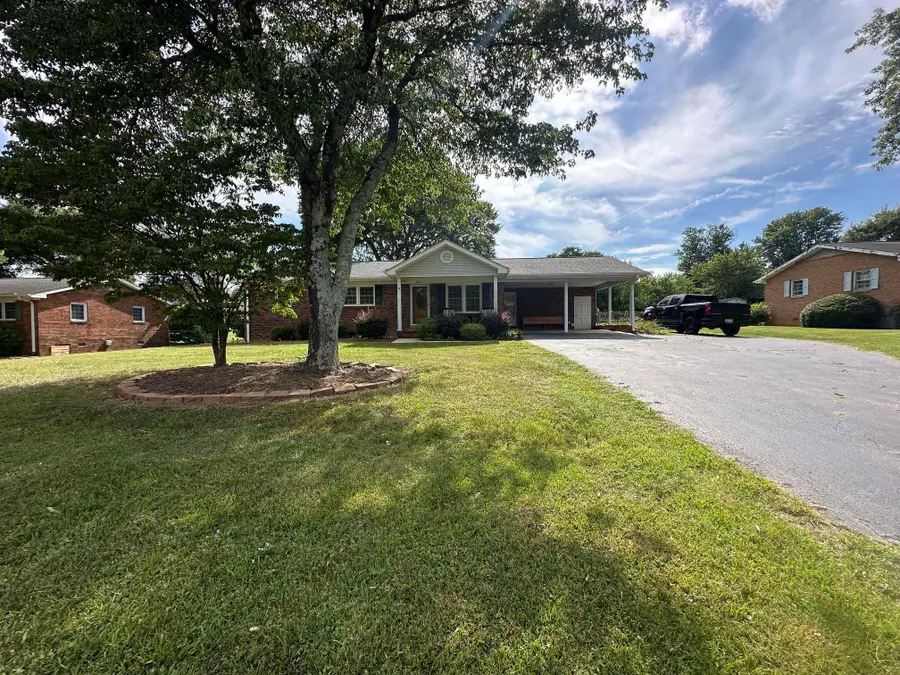 223 Blalock Road, Boiling Springs, SC 29316 - #3
