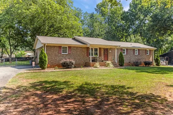 113 Hilldale Drive, Boiling Springs, SC 29316