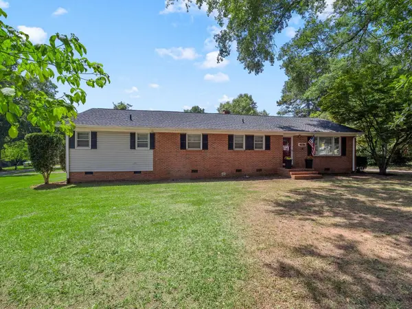 98 Littlejohn Court, Roebuck, SC 29376