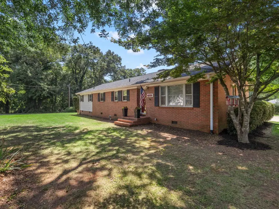 98 Littlejohn Court, Roebuck, SC 29376 - #2