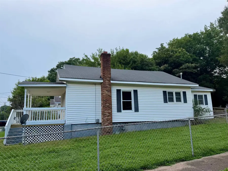 415 Willow Street, Gaffney, SC 29340 - #2