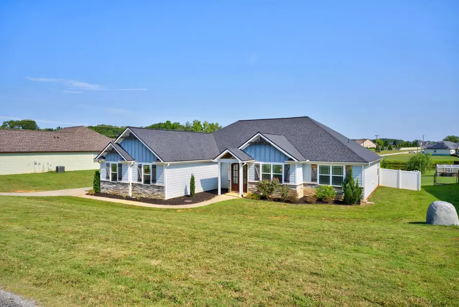 230 Blease Horton Rd, Boiling Springs, SC 29316 - #3