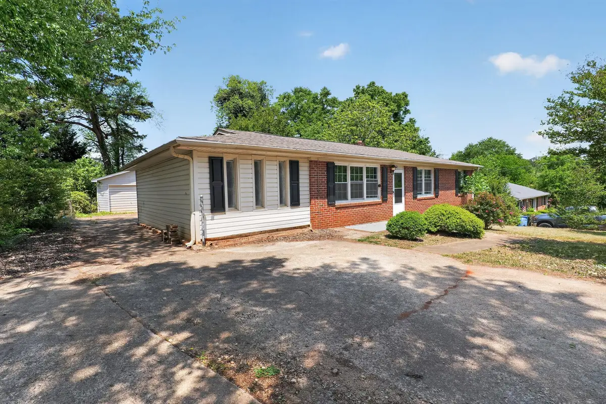 101 Sharon Dr Drive, Greenville, SC 29617 - #1