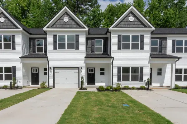 630 Farcroft Trail, Roebuck, SC 29376