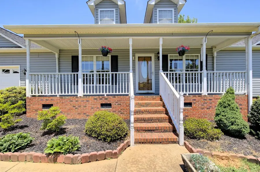 305 Jacob Creek Drive, Inman, SC 29349 - #3