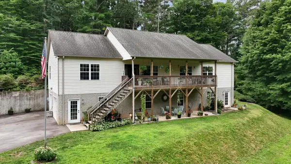 90 King Road, Weaverville, NC 28787-9351
