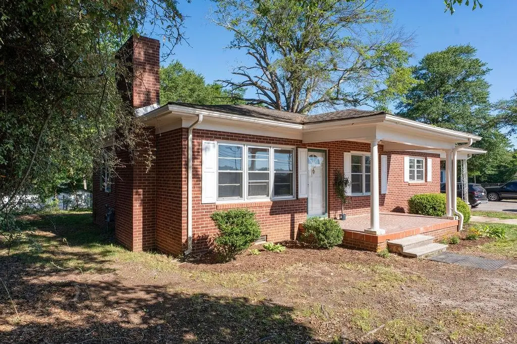 663 Chesnee Hwy, Spartanburg, SC 29303 - #1