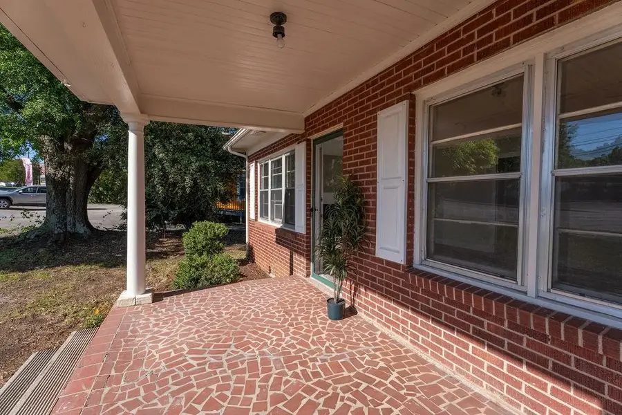 663 Chesnee Hwy, Spartanburg, SC 29303 - #3