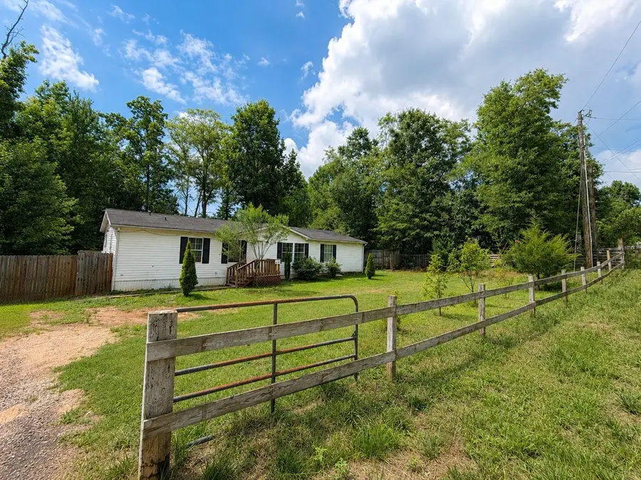 118 Lockman Street, Inman, SC 29349 - #2