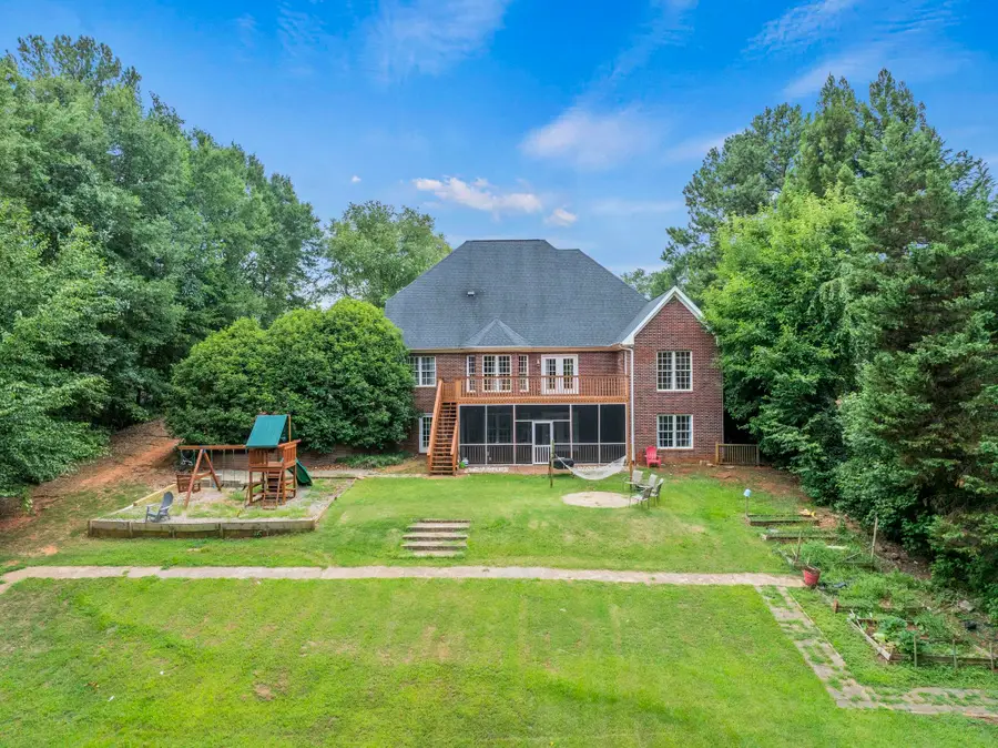 335 Benford Drive, Boiling Springs, SC 29316 - #2