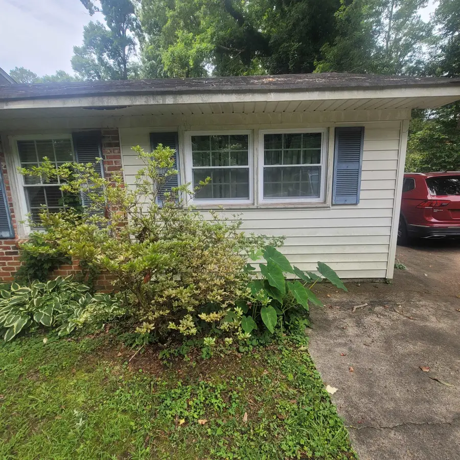 104 Charlesworth Avenue, Union, SC 29379 - #2