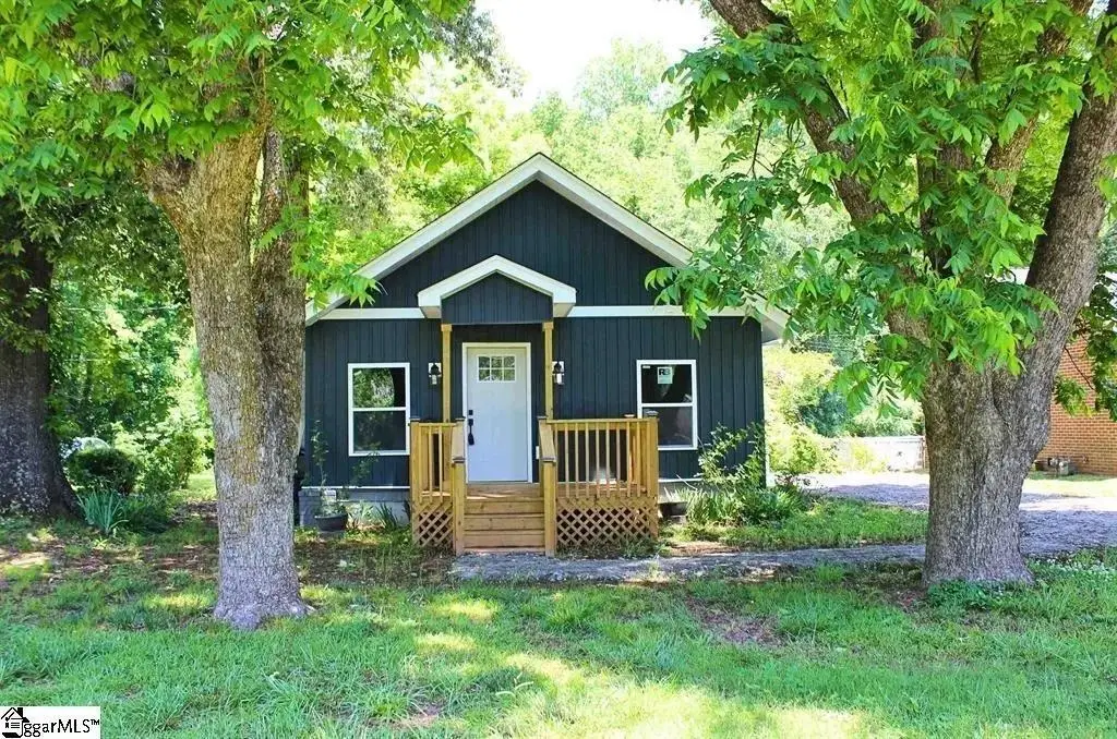 1208 W Main Street, Laurens, SC 29360 - #1