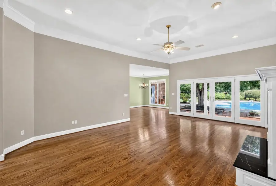143 W Woodglen Road, Spartanburg, SC 29301 - #3
