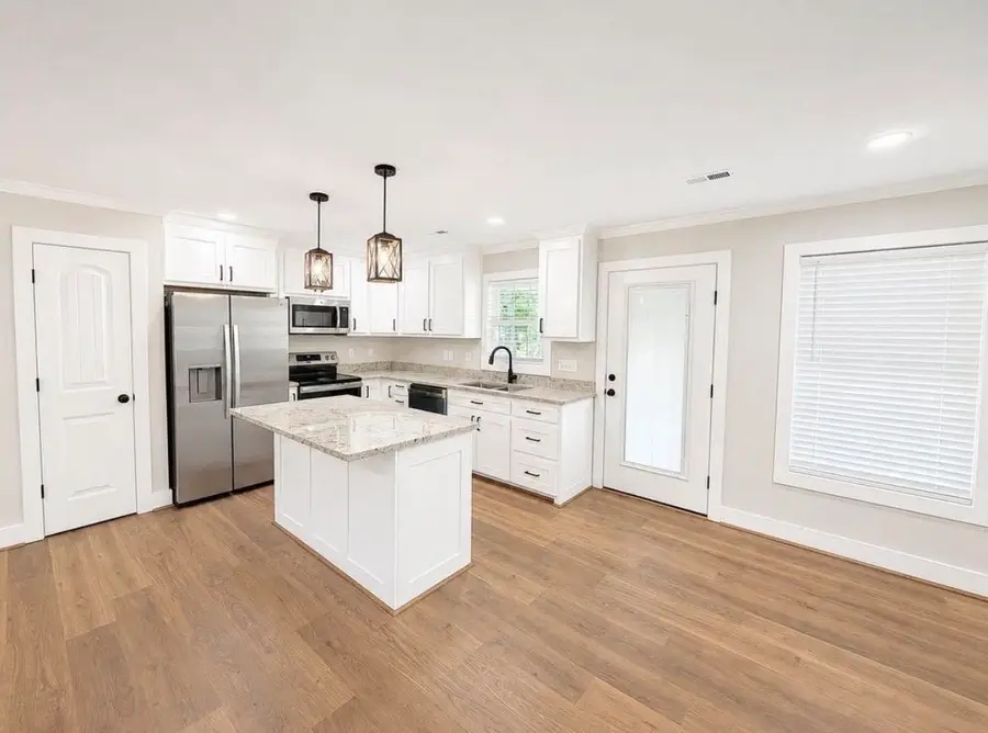 30 Whiteside Street, Spartanburg, SC 29301 - #3