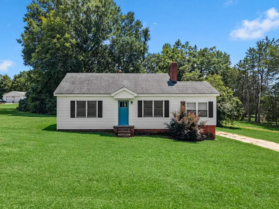215 Haile Street, Jonesville, SC 29353 - #3