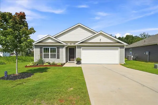 443 Valencia Circle, Wellford, SC 29385