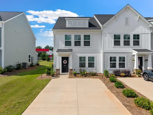 651 Blossom Run Drive, Spartanburg, SC 29307