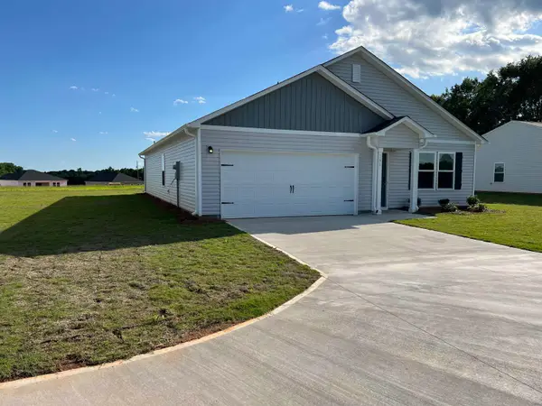 161 Dillon Street, Chesnee, SC 29323