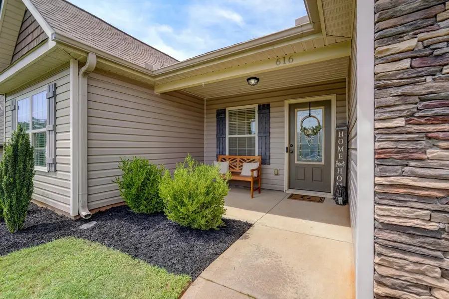616 Renita Drive, Boiling Springs, SC 29316 - #2