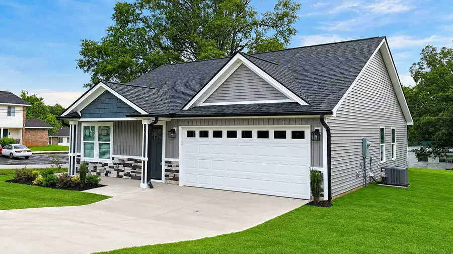 155 Hadden Avenue, Duncan, SC 29334 - #2