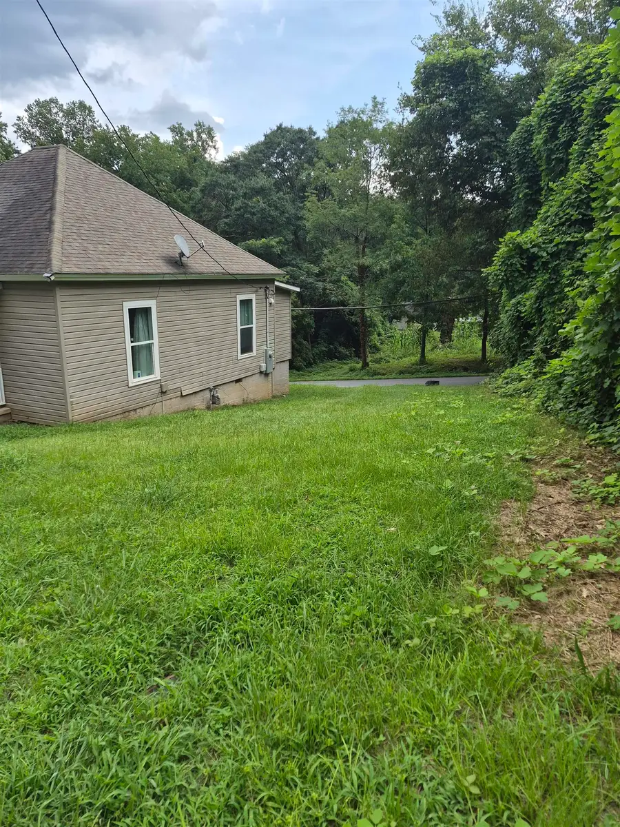 4 Arkmain St Street, Spartanburg, SC 29306 - #3