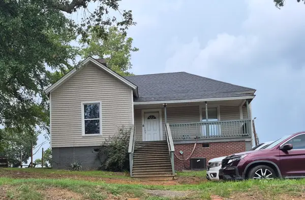 5 Arkmain St Street, Spartanburg, SC 29306