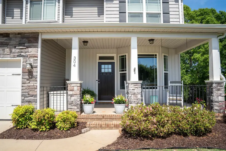304 Grayson Drive, Moore, SC 29369 - #3