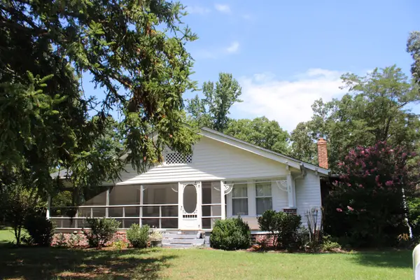 675 Old Mill Road, Campobello, SC 29322