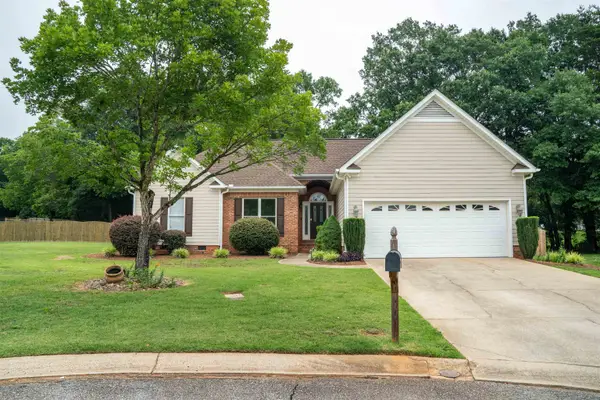 11 Churchfield Court, Greer, SC 29651
