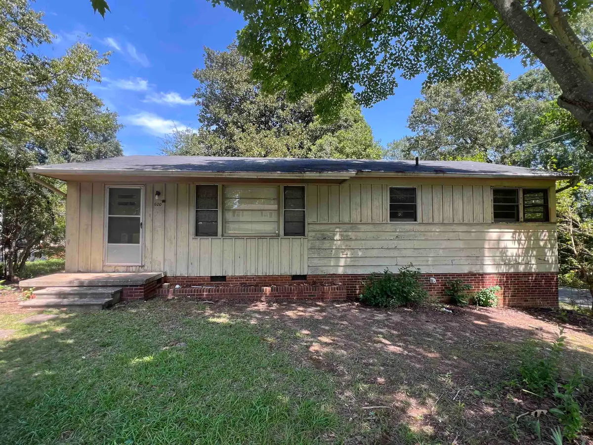 600 Greenhill Rd, Spartanburg, SC 29307 - #1