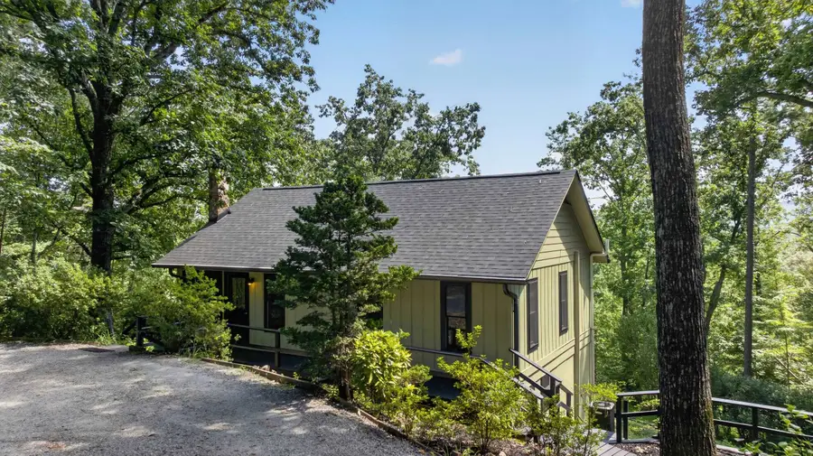 187 Caledonia Rd, Landrum, SC 29356 - #3