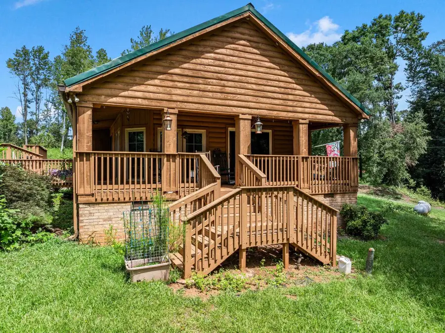 995 Foster Road, Inman, SC 29349 - #2