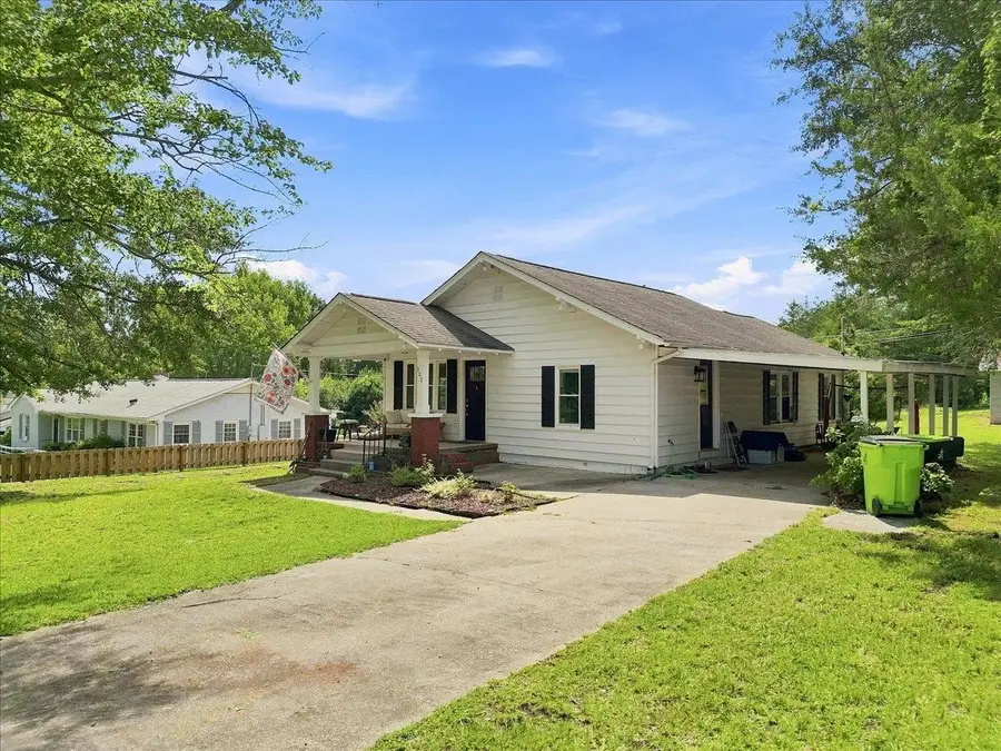102 Edgewood Avenue, Landrum, SC 29356 - #2