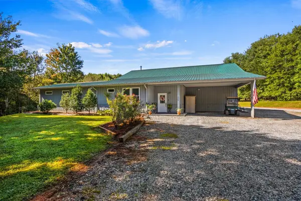 770 Dickson Road, Campobello, SC 29322