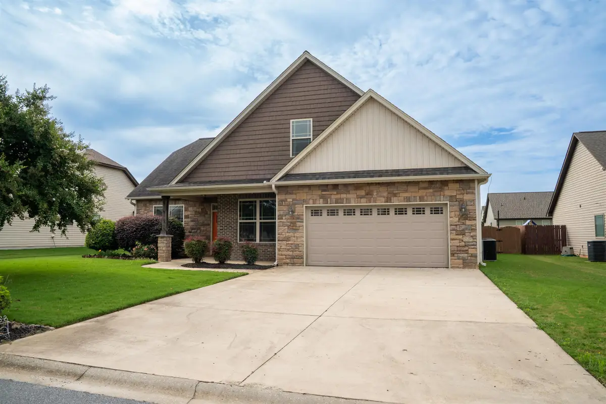 710 Lamberts Way, Boiling Springs, SC 29316 - #1