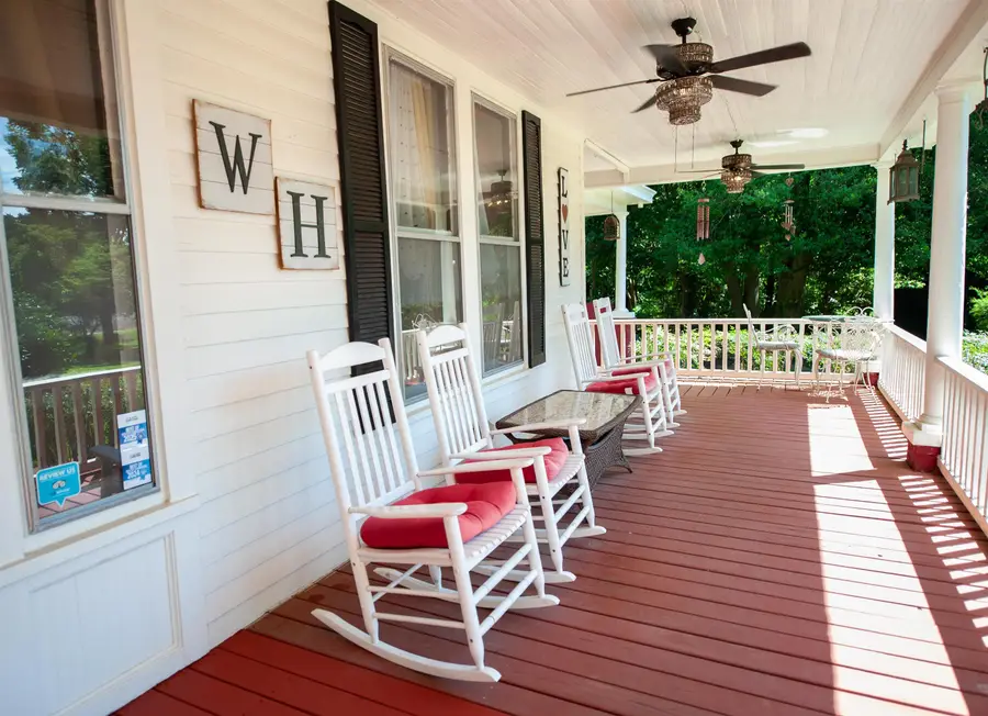 695 Main Street, Wellford, SC 29385 - #2