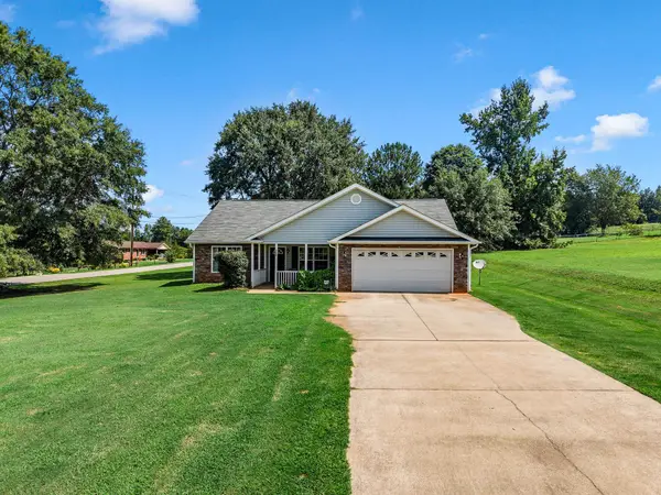 207 Gibbs Road, Wellford, SC 29385
