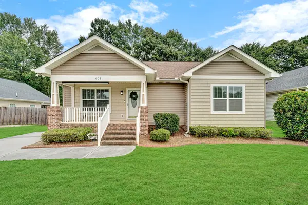 608 Ruddy Creek Circle, Greer, SC 29651